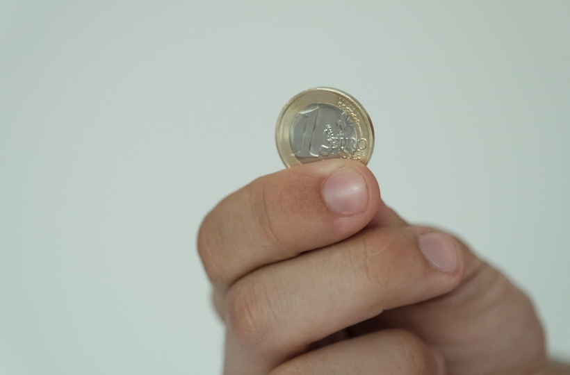 Web3钱包0易上线零Gas转账功能 首日交易量突破500万美元!