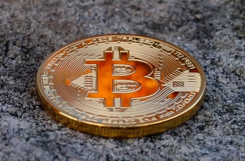 欧艺交易所:公布全新收线时间表 全球用户同步UTC 0:00结算